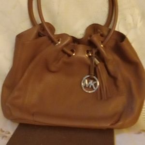 MICHAEL Kors leather shoulder bag sz LG